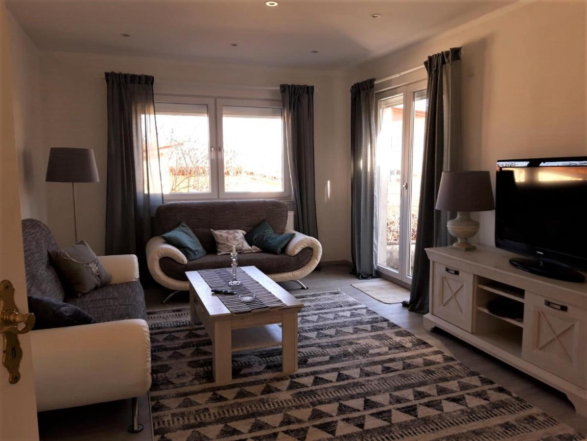 Ferienhaus "Villa Am Eck" Eichenzell Exteriör bild