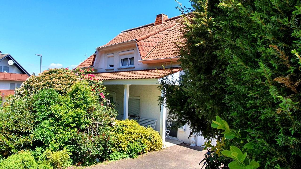 Ferienhaus "Villa Am Eck" Eichenzell Exteriör bild